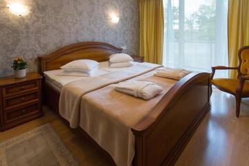 Фото номера Президентский люкс с доступом в спа-центр Отель Spa Hotel Rüütli г. Курессааре 2