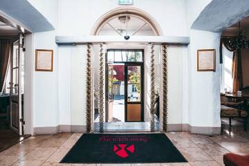 Фото Отель Arensburg Boutique Hotel &amp; Spa г. Курессааре 2
